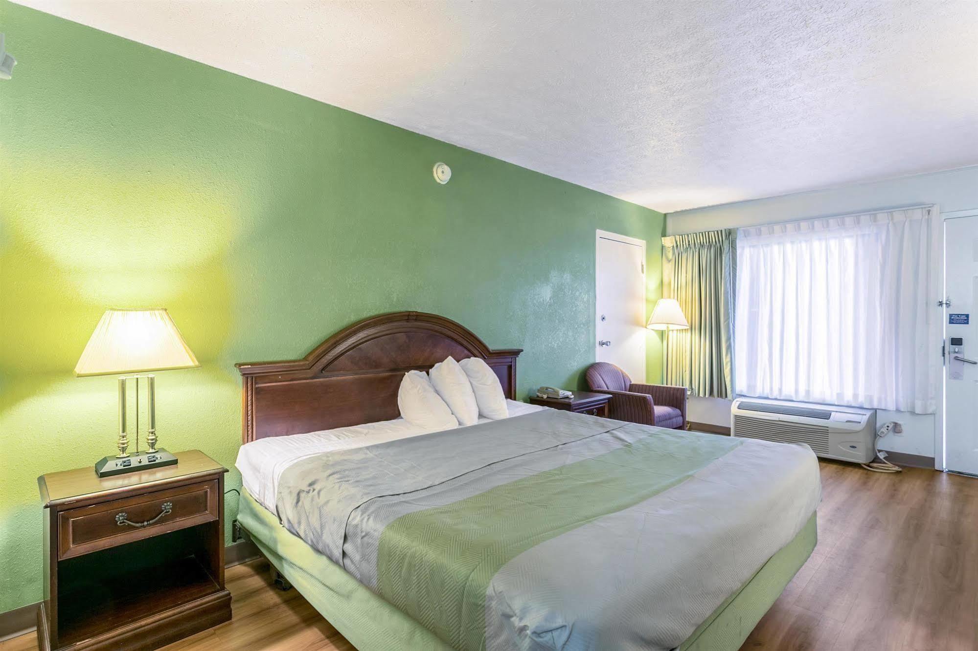 Americas Best Value Inn Edgewood, Md Dış mekan fotoğraf