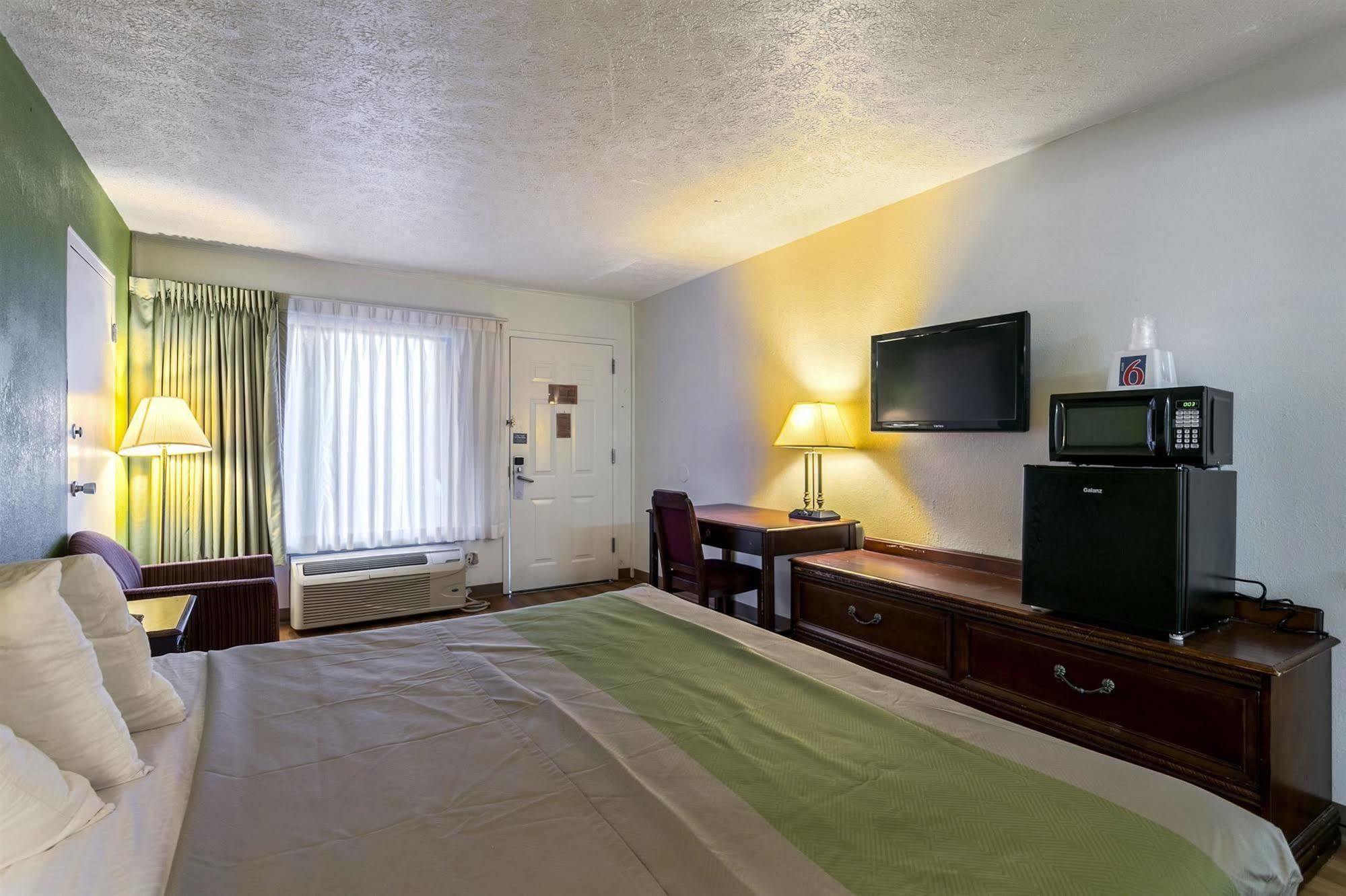 Americas Best Value Inn Edgewood, Md Dış mekan fotoğraf
