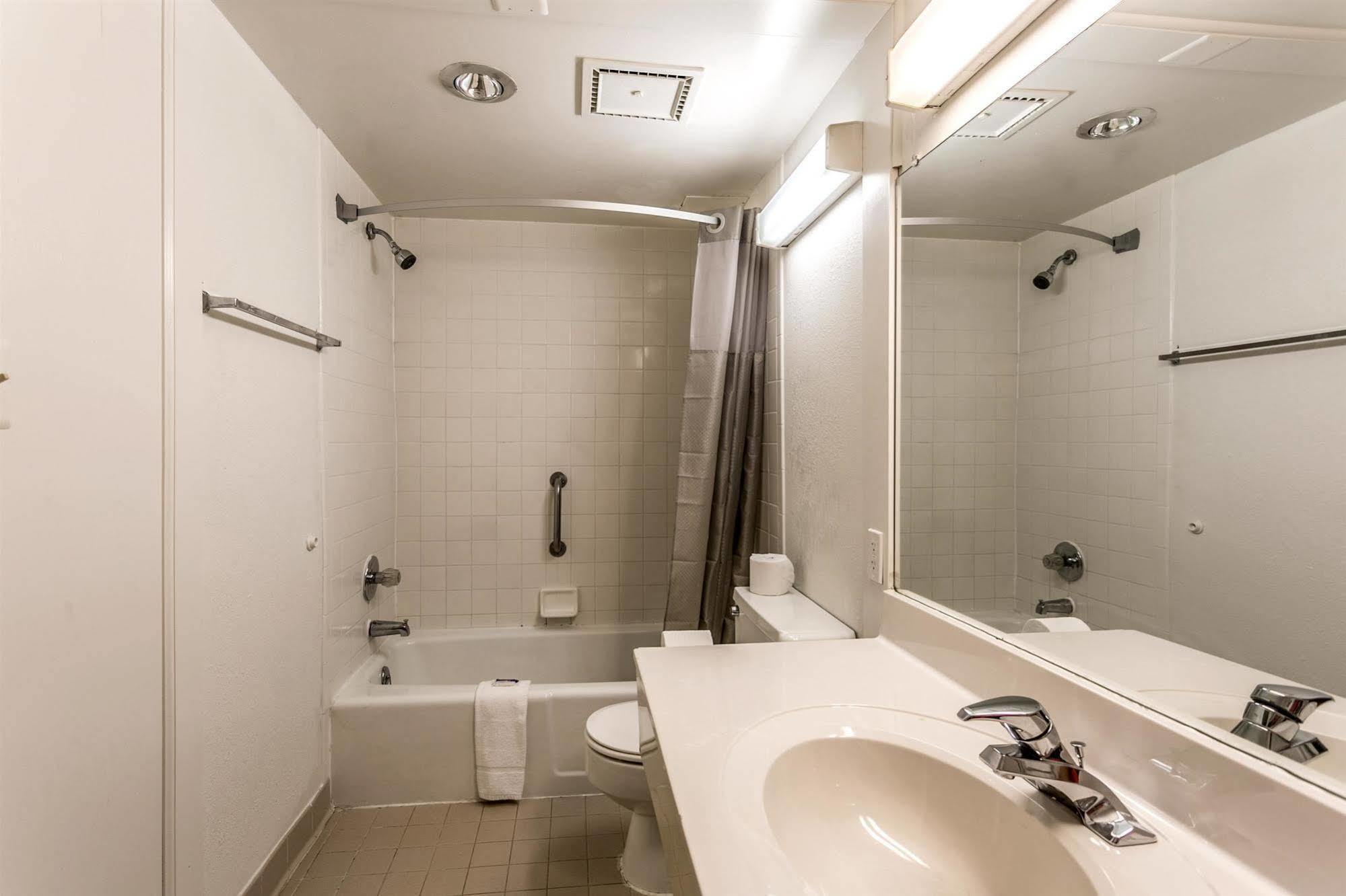 Americas Best Value Inn Edgewood, Md Dış mekan fotoğraf