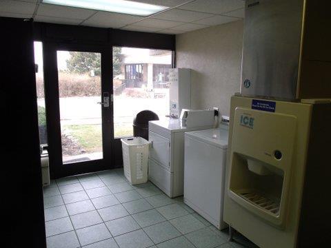 Americas Best Value Inn Edgewood, Md Konforlar fotoğraf